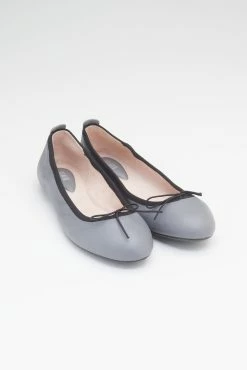 Brand new 🎁 BLOCHSTORE-US Ladies Nashira Ballet Flats Ash Grey Leather ⭐ -adults dance shoes store BL2020 ASH 0736 33926abb c995 47a0 aa8e ff1e874674cd scaled