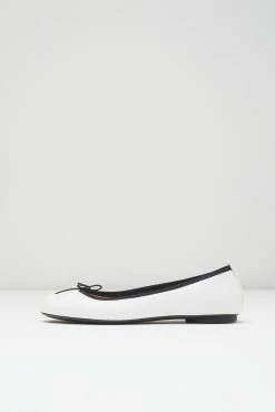Brand new 🤩 BLOCHSTORE-US Ladies Nashira Ballet Flats Bianco Leather 🌟