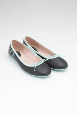 adults dance shoes store -adults dance shoes store BL2021 BMN 0701 8844d8f5 30ad 4727 9918 e87ca526bb56 scaled