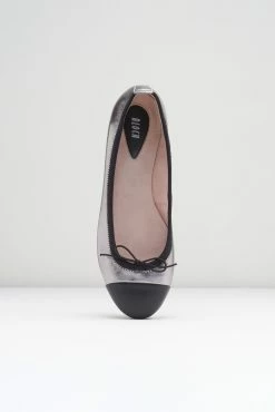 Brand new ⌛ BLOCHSTORE-US Ladies Chara Ballet Flats Peltro Leather ❤️ 7 Brand new ⌛ BLOCHSTORE-US Ladies Chara Ballet Flats Peltro Leather ❤️ -adults dance shoes store BL2042 PET 0628 13049626 c7ae 468b bcc3 959df7d5f30e scaled