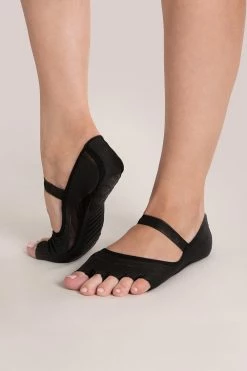 Brand new 🔥 BLOCHSTORE-US Stance Black ⭐